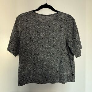 Lululemon Athletica “Good to Go” tee in plush petal, size 8/10